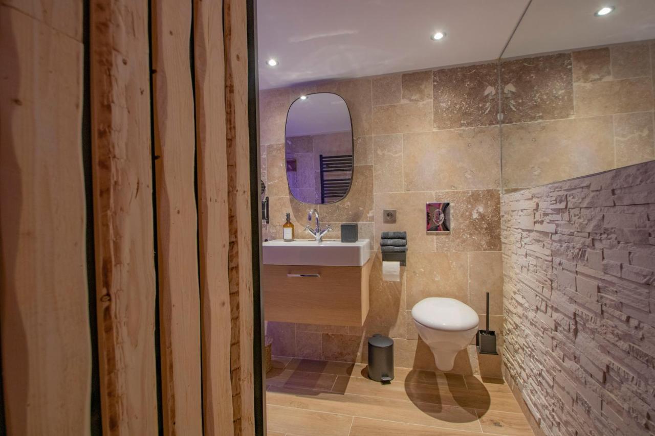Les Bains D'Eros Hotel กูแอส์ ภายนอก รูปภาพ